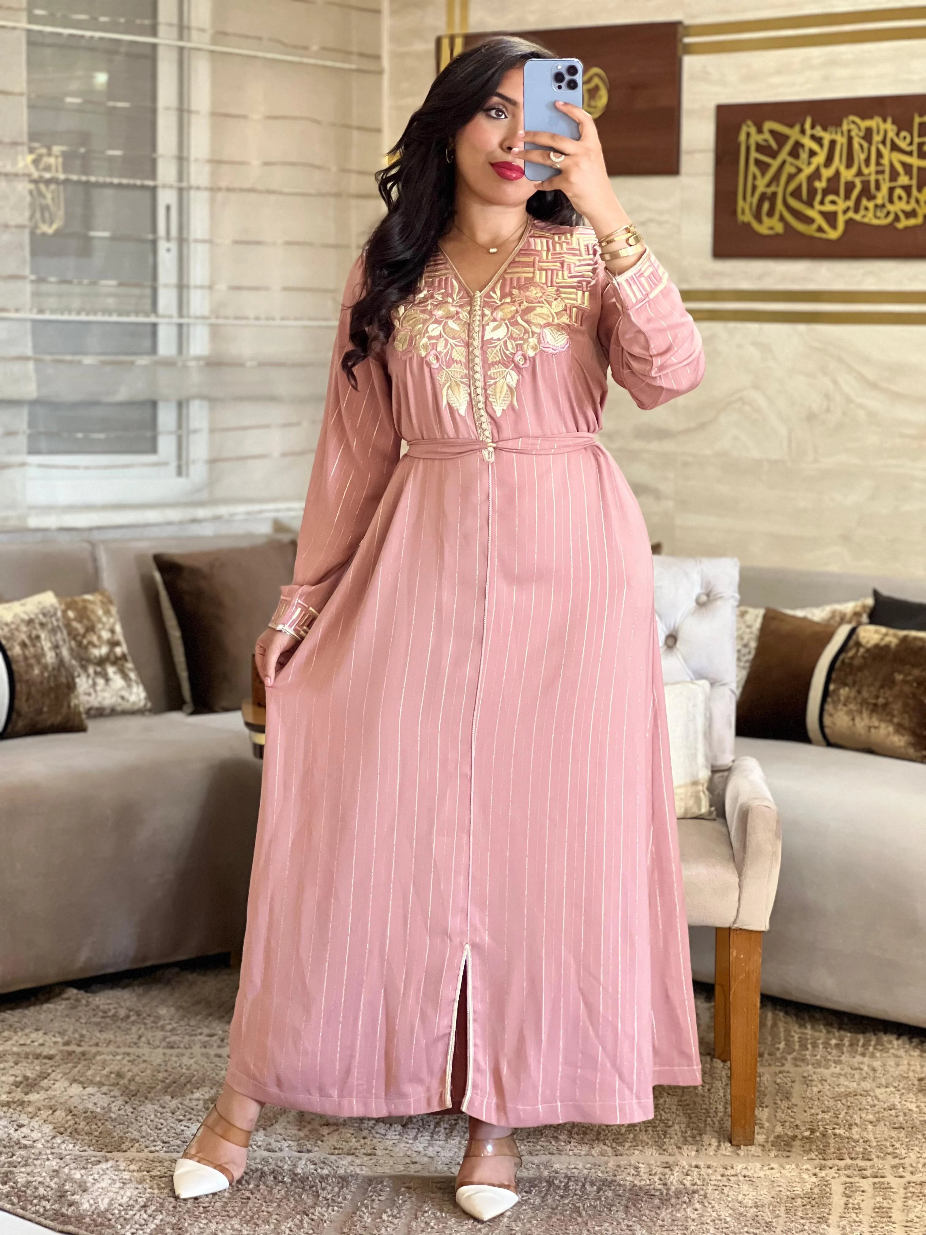 Kaftan Marocain Chic & Élégant